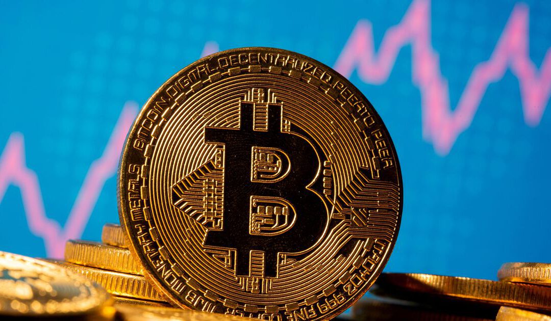 Bedrijven rennen nog even snel naar peperdure bitcoinmunt