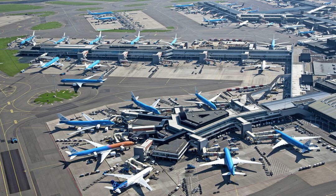 KLM stapt naar ACM om verhoging haventarieven