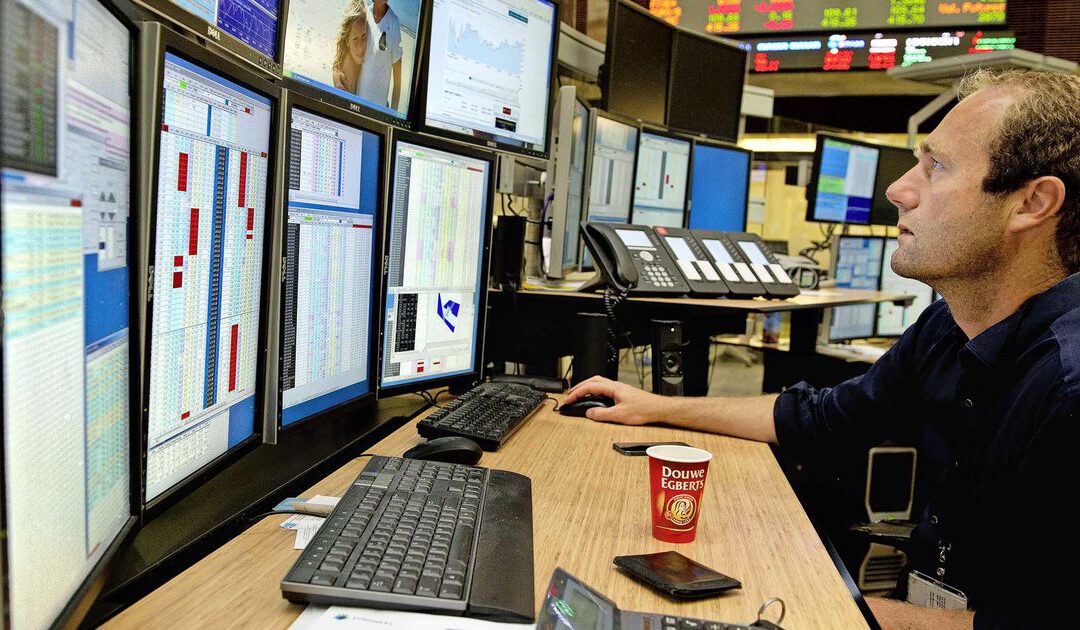 Beursblog: AEX diep in het rood, wisselend beeld op Wall Street